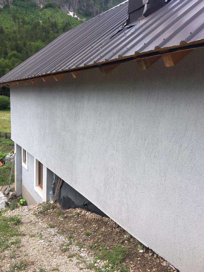 Bujtina Sherifaj Valbone Extérieur photo