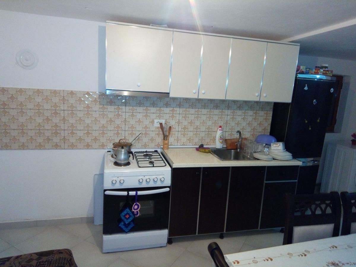Bujtina Sherifaj Valbone Extérieur photo